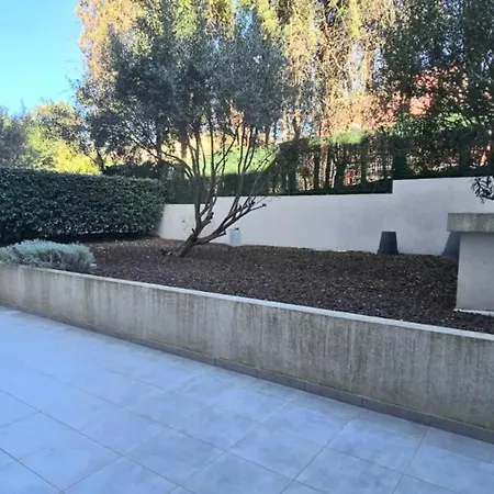 Spacious T3 With Garden In Saint-raphael 아파트 Saint-Raphaël